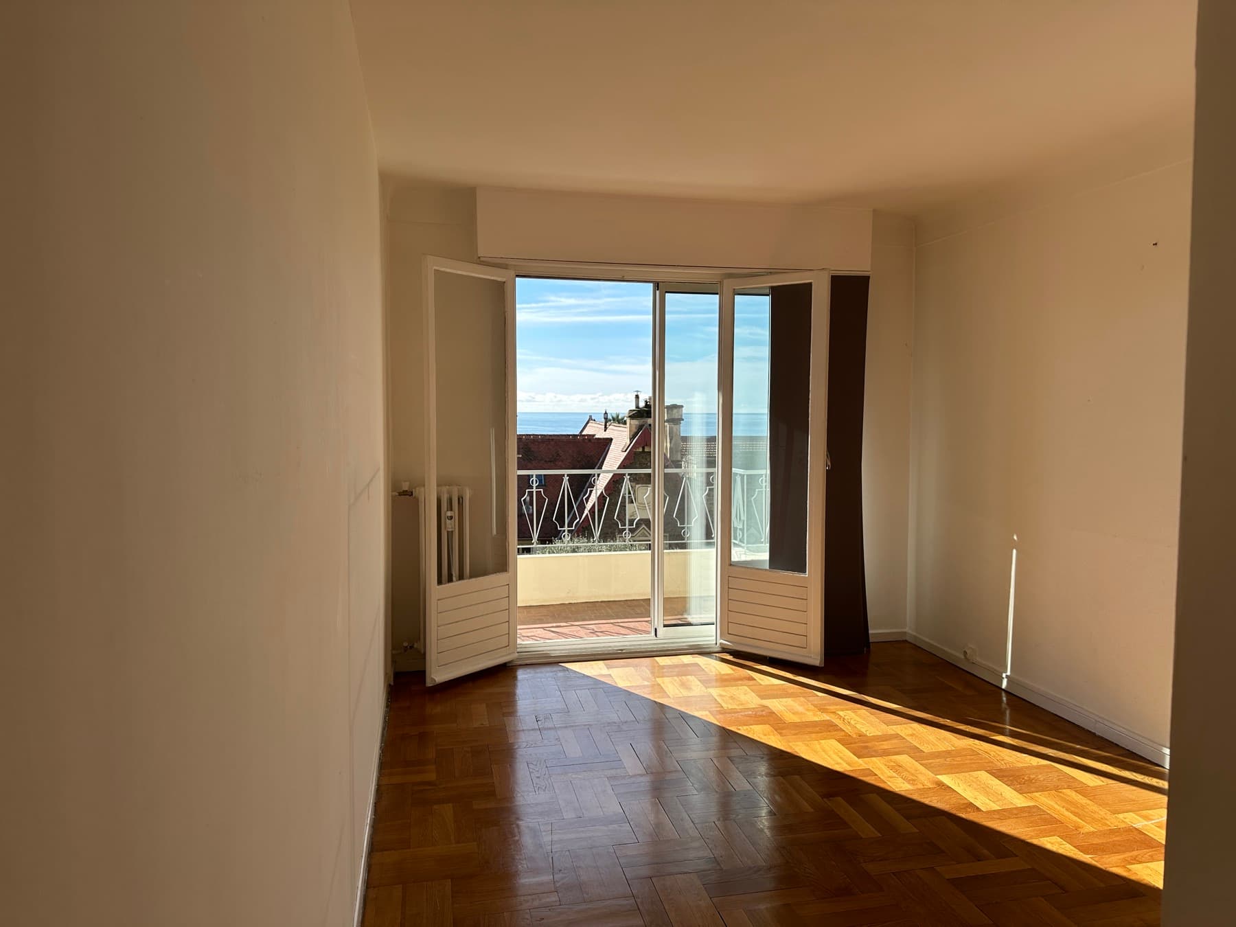 Première chambre livrée vide