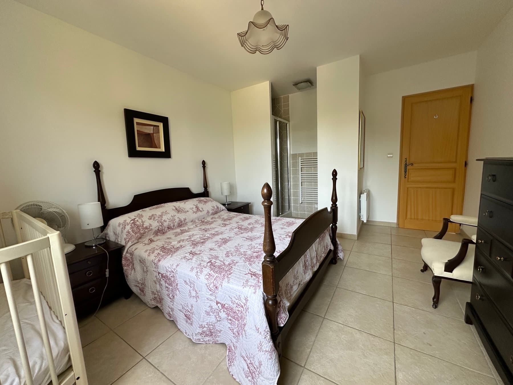 Chambre avec douche à l'italienne