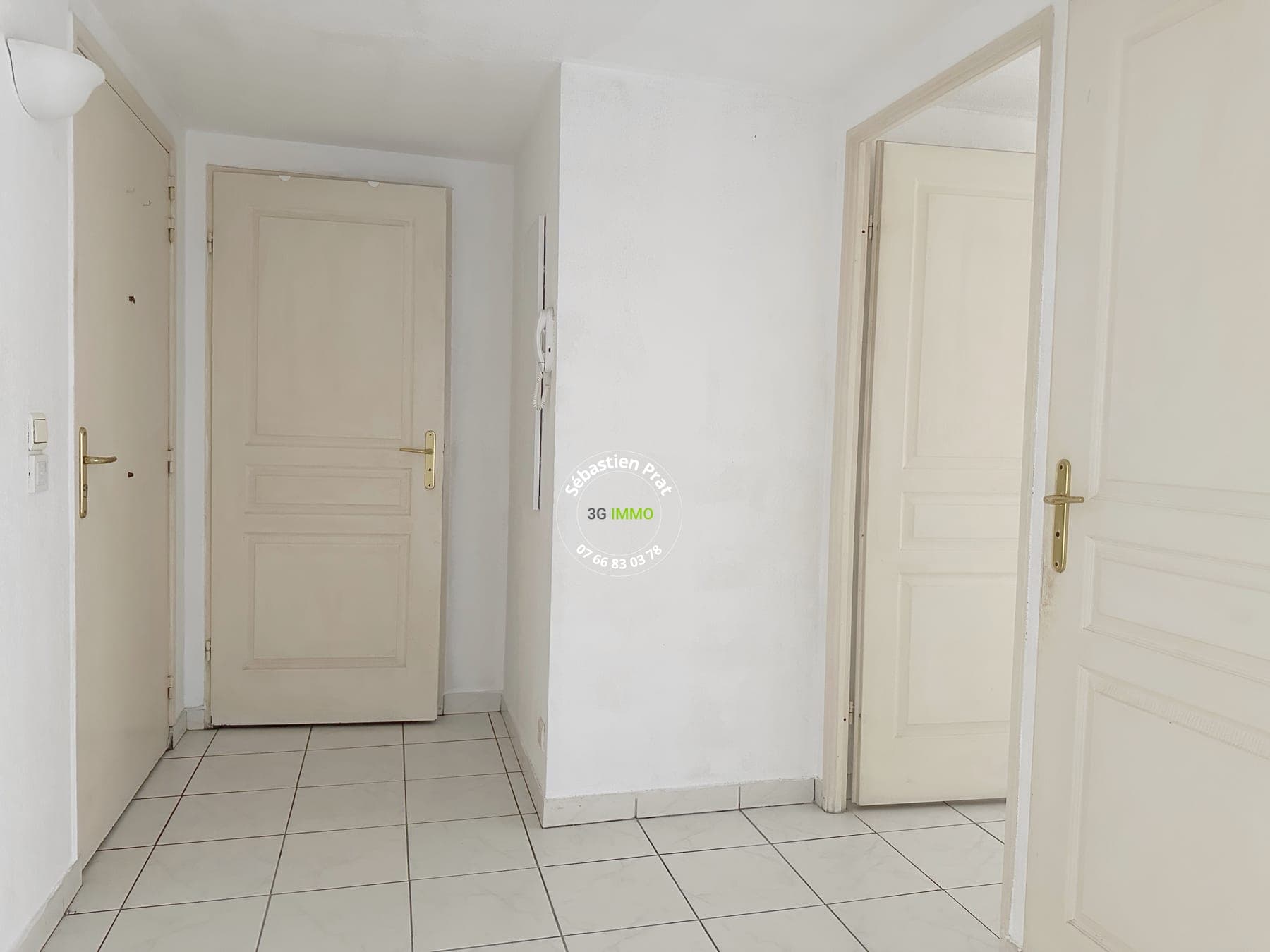 CANNES – 2 PIÈCES MEUBLÉ AVEC LOGGIA & GARAGE — Cannes
