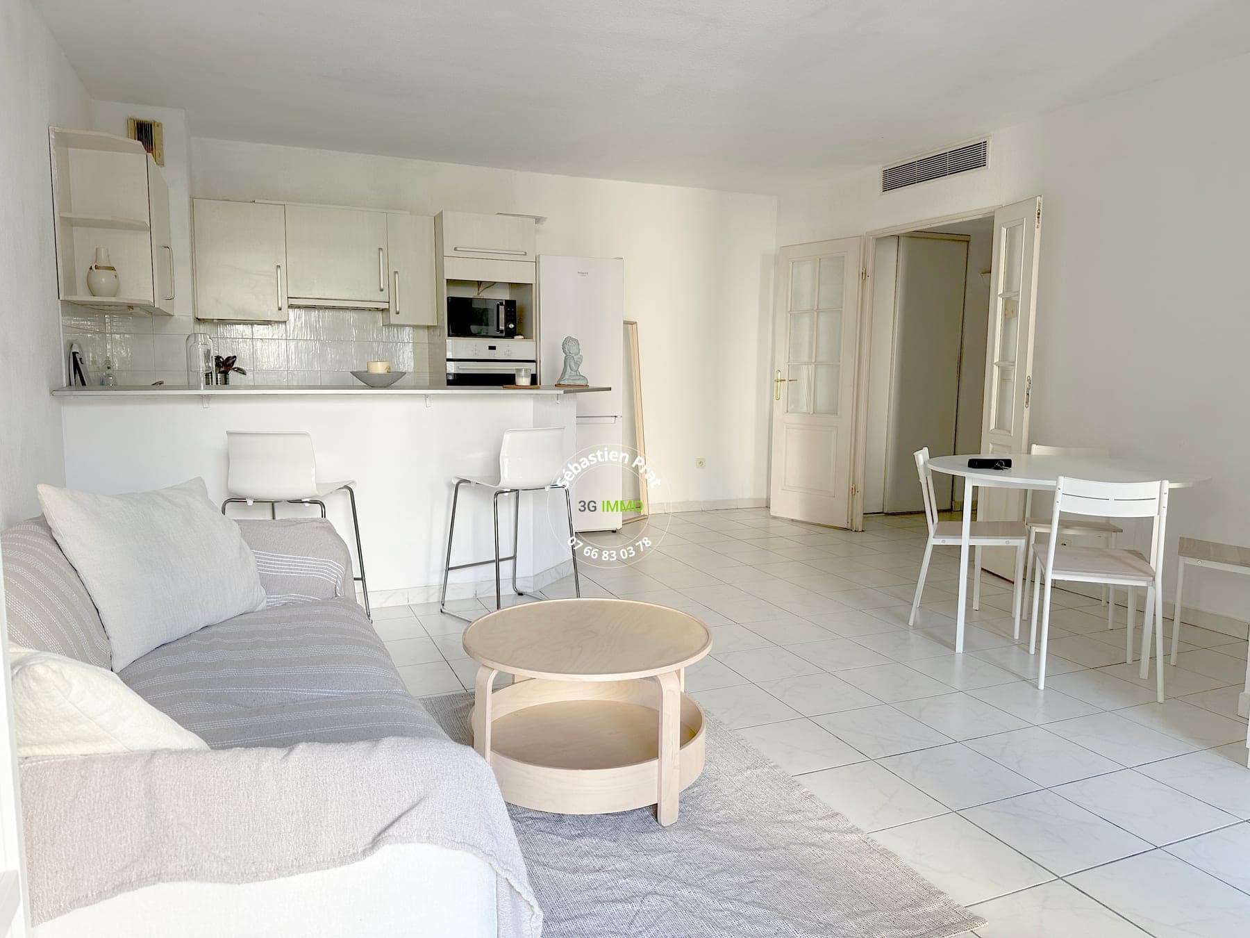 CANNES – 2 PIÈCES MEUBLÉ AVEC LOGGIA & GARAGE — Cannes