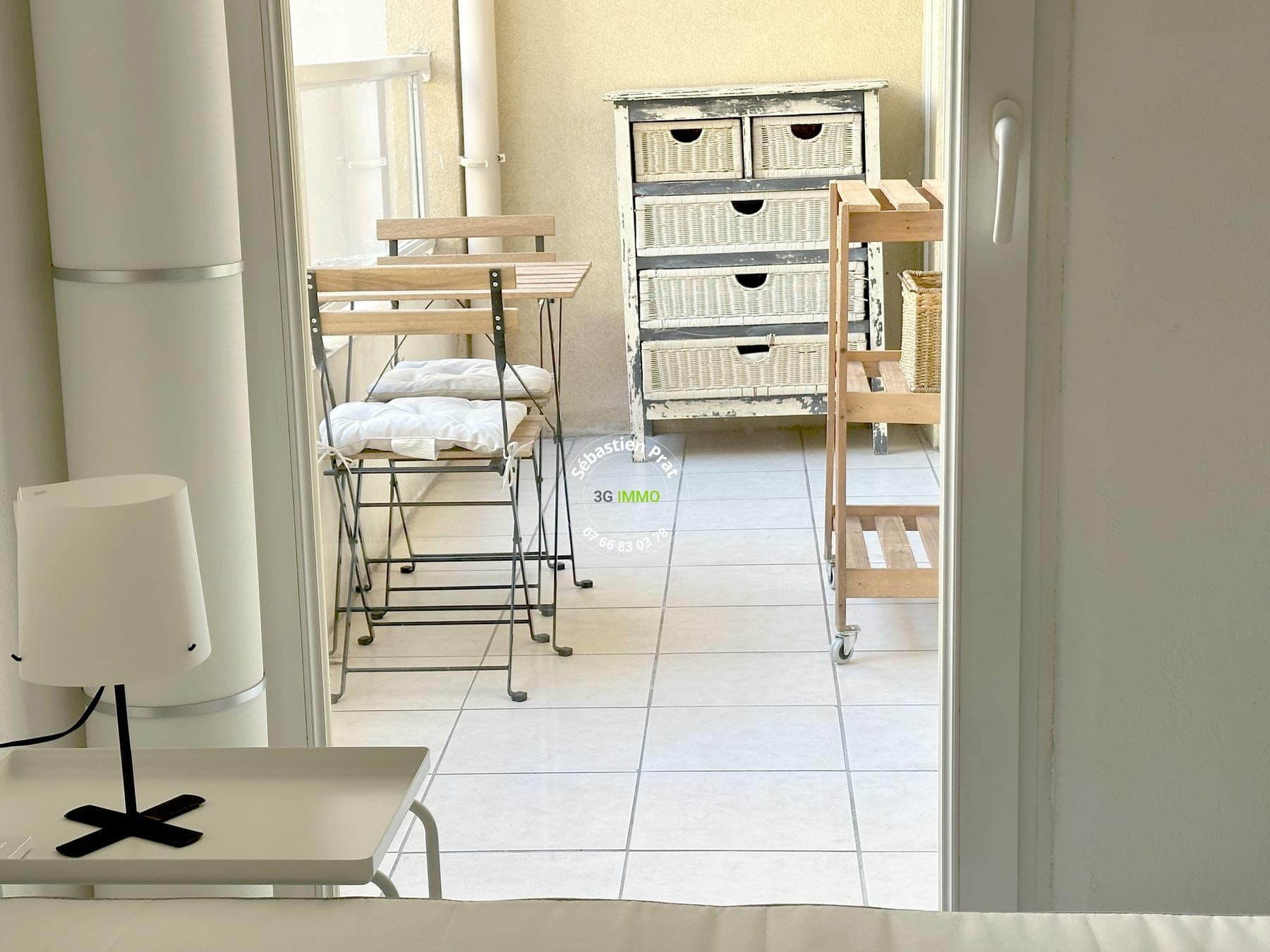 CANNES – 2 PIÈCES MEUBLÉ AVEC LOGGIA & GARAGE — Cannes